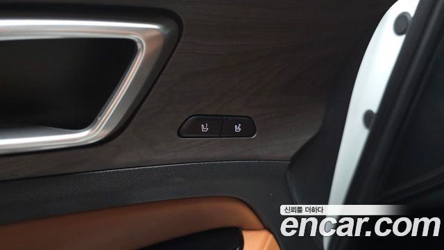 Kia Sportage 2023 — photo 32