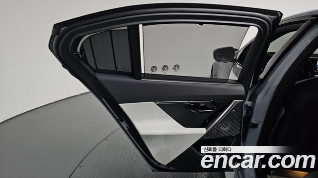 BMW M5 2026 — photo 15
