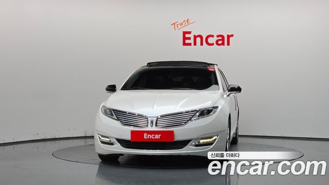 Lincoln MKZ 2015 — photo 3
