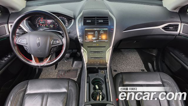Lincoln MKZ 2015 — photo 7