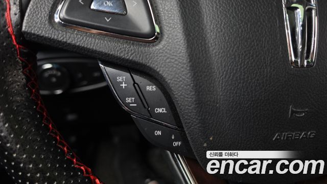 Lincoln MKZ 2015 — photo 15