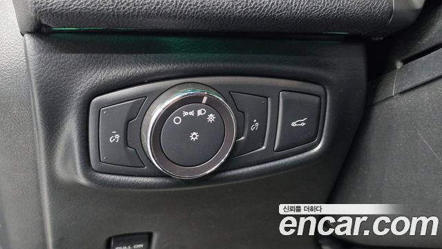 Lincoln MKZ 2015 — photo 20