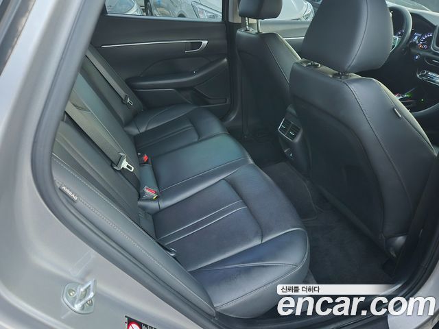 Hyundai Sonata 2020 — photo 9