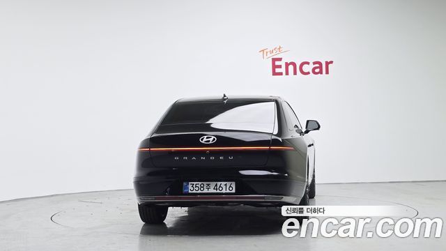 Hyundai Grandeur 2026 — photo 4