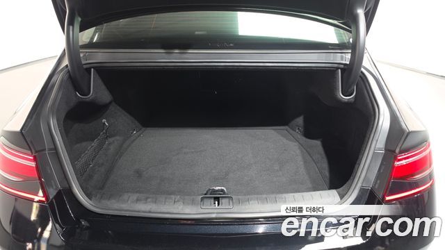 Genesis G90 2023 — photo 22