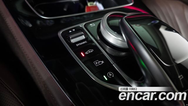 Mercedes-Benz CLS-Class 2019 — photo 18