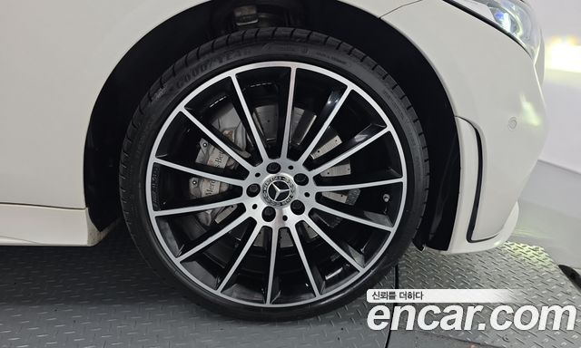 Mercedes-Benz CLS-Class 2019 — photo 7