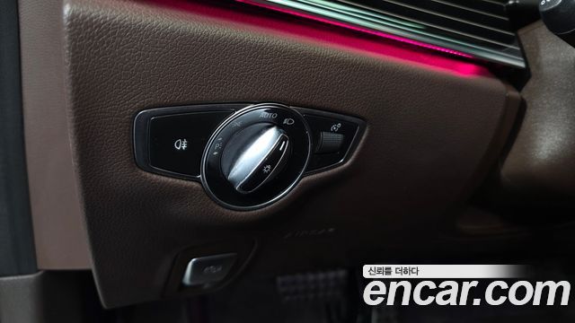 Mercedes-Benz CLS-Class 2019 — photo 27