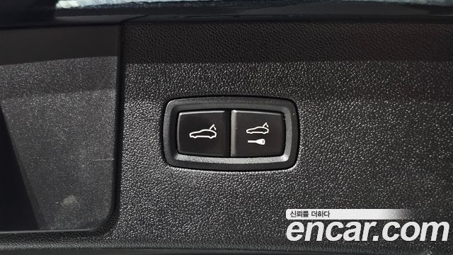 Porsche Cayenne 2020 — photo 36