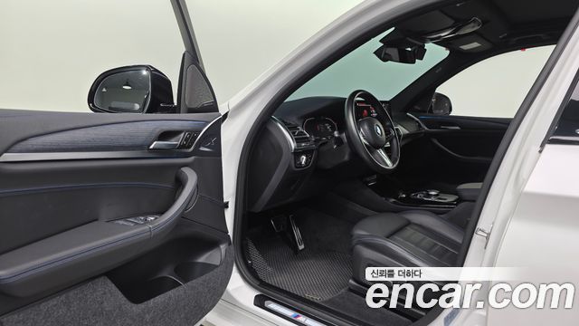 BMW iX3 2024 — photo 10
