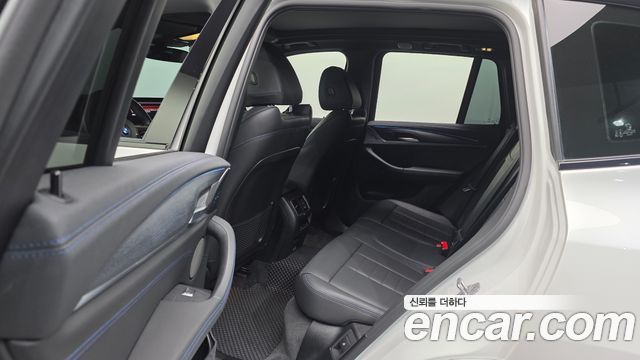 BMW iX3 2024 — photo 16