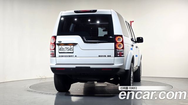 Land Rover Discovery 2012 — photo 4