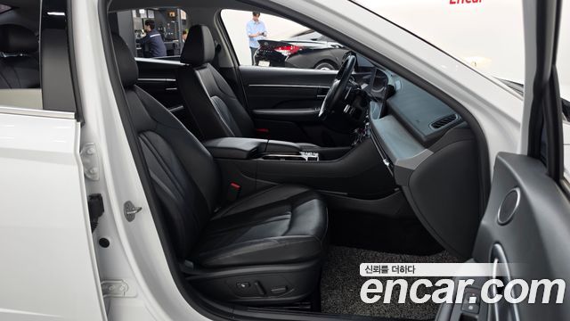 Hyundai Sonata 2025 — photo 16