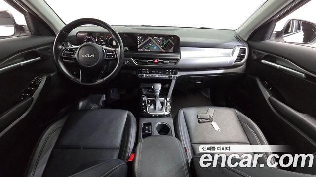 Kia Seltos 2023 — photo 10