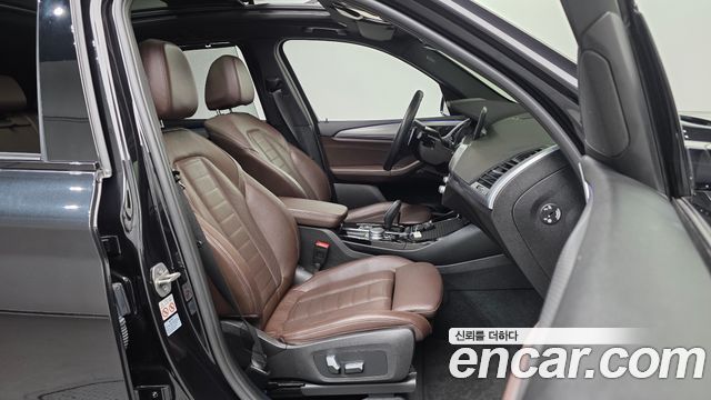 BMW X3 2021 — photo 17