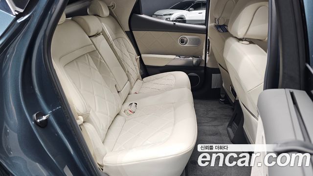 Genesis GV60 2027 — photo 17