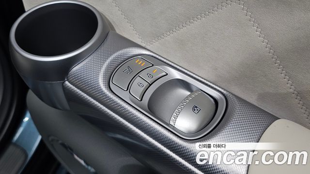 Genesis GV60 2027 — photo 25