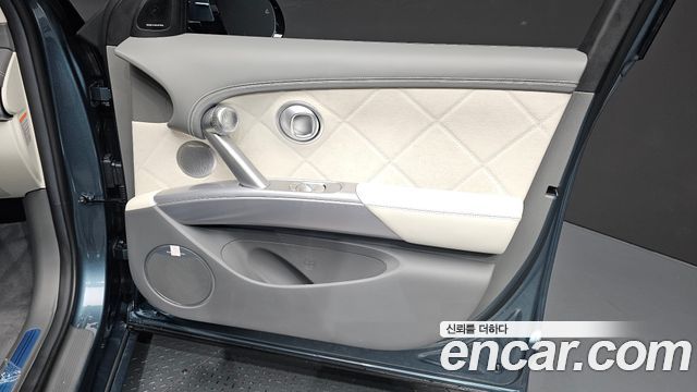 Genesis GV60 2027 — photo 14