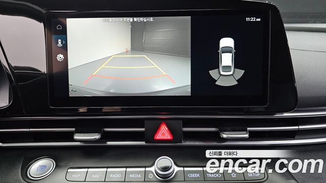 Hyundai AVANTE 2022 — photo 21