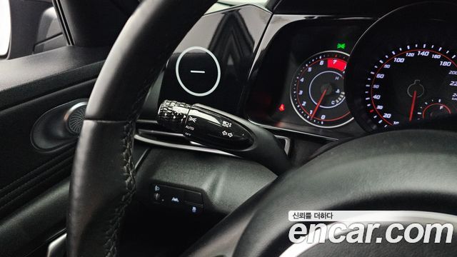 Hyundai AVANTE 2022 — photo 25