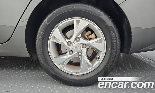Hyundai AVANTE 2022 — photo 7