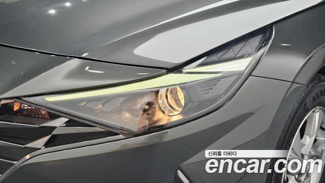 Hyundai AVANTE 2022 — photo 8