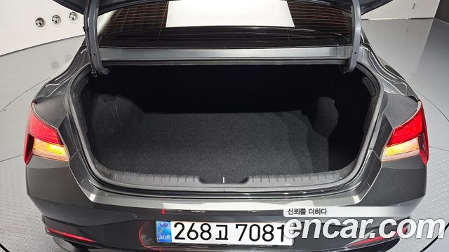 Hyundai AVANTE 2022 — photo 29