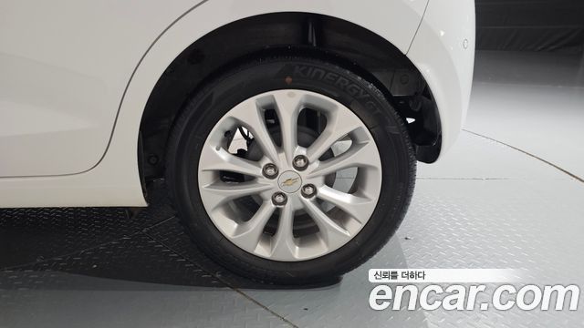 Chevrolet Korea Spark 2022 — photo 7