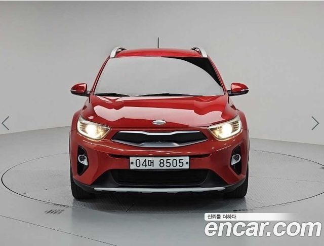 Kia Stonic 2018 — photo 2