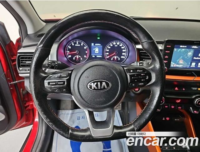 Kia Stonic 2018 — photo 9