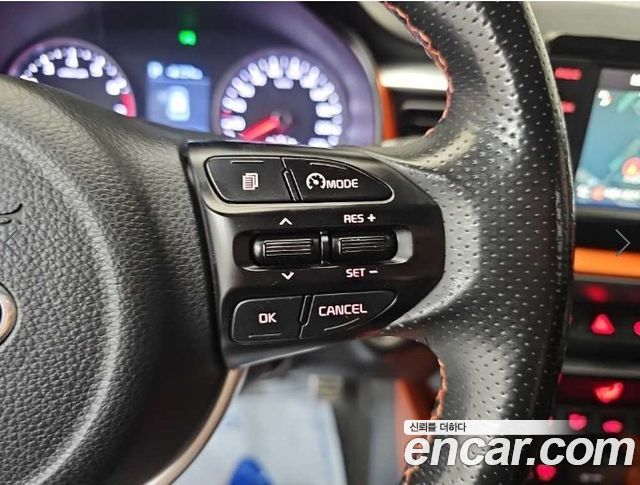 Kia Stonic 2018 — photo 17