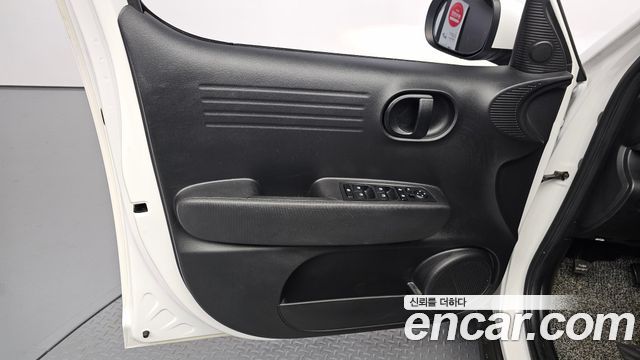 Hyundai Casper 2023 — photo 14