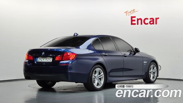 BMW 5-Series 2016 — photo 2