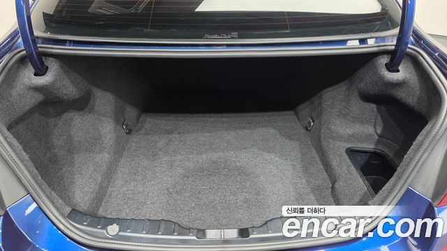 BMW 5-Series 2016 — photo 20