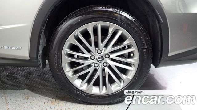 Lexus RX 2021 — photo 7