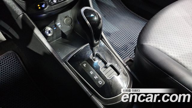 Hyundai Accent 2016 — photo 12