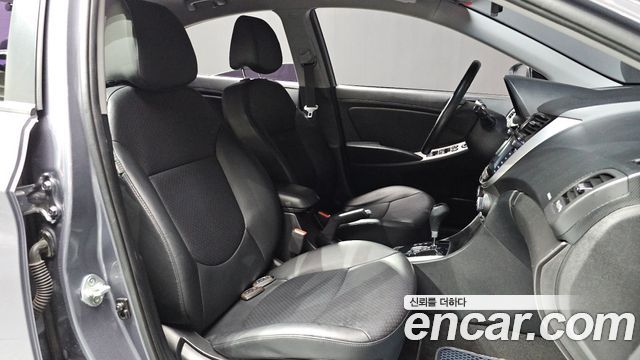 Hyundai Accent 2016 — photo 24