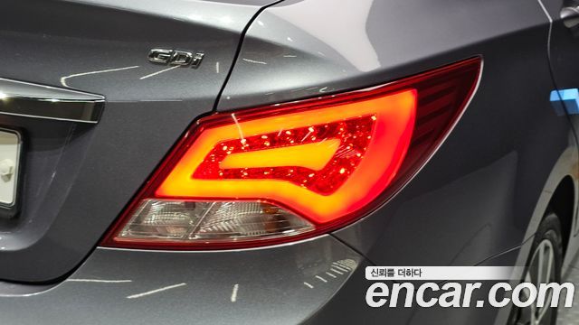 Hyundai Accent 2016 — photo 9