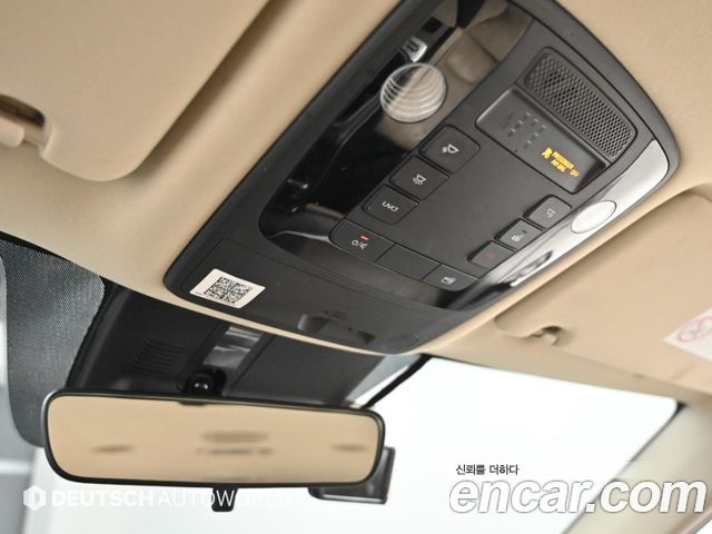 Kia Canival 2021 — photo 18