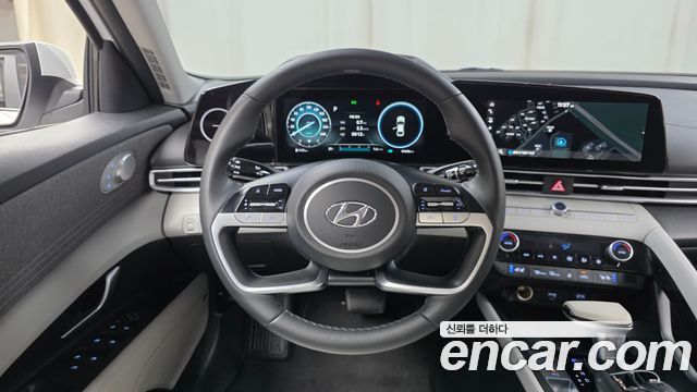 Hyundai AVANTE 2021 — photo 20