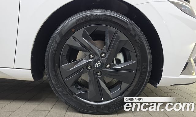Hyundai AVANTE 2021 — photo 7