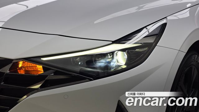 Hyundai AVANTE 2021 — photo 8