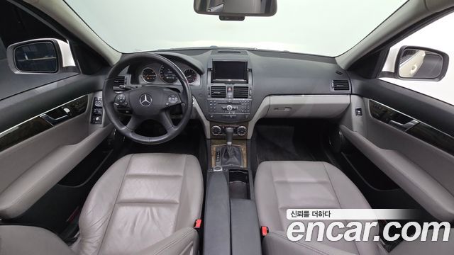 Mercedes-Benz C-Class 2008 — photo 10