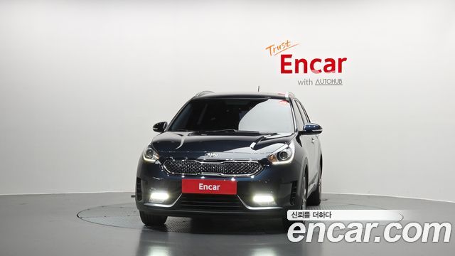 Kia Niro 2018 — photo 3
