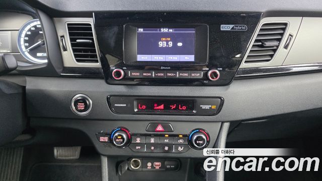 Kia Niro 2018 — photo 19