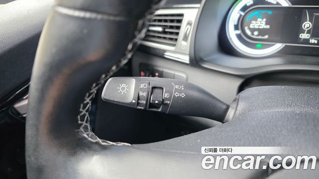Kia Niro 2018 — photo 29