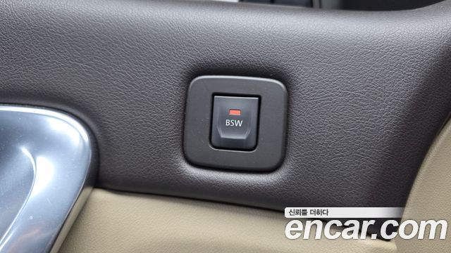 Renault Korea SM5  2013 — photo 24