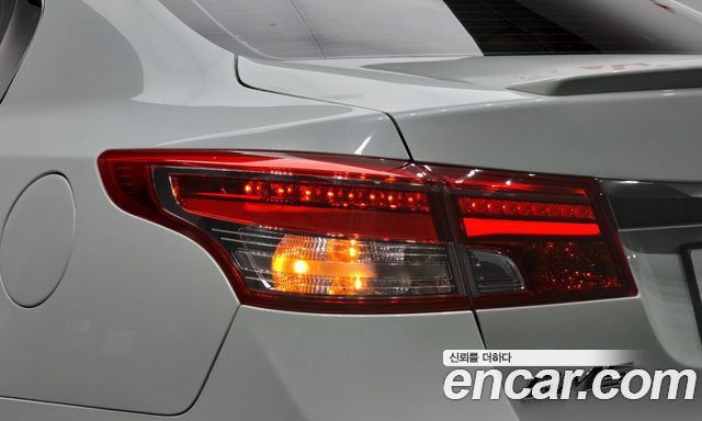 Renault Korea SM5  2013 — photo 9