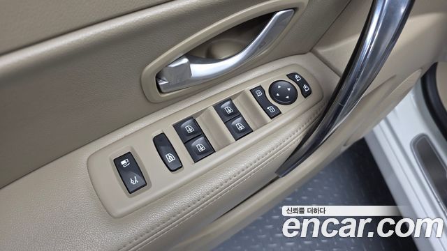 Renault Korea SM5  2013 — photo 30