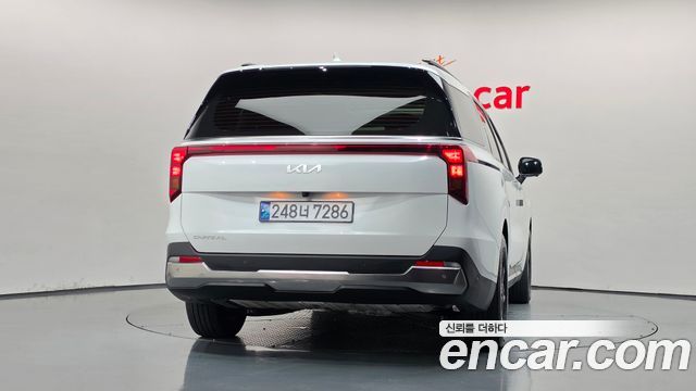 Kia Canival 2025 — photo 4